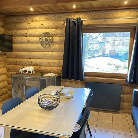 L'oursblanc En Rondins Chalet